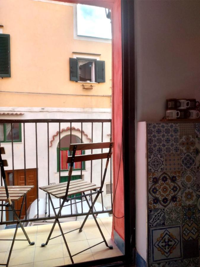 Casa Adriano Apartment Прочида Екстериор снимка